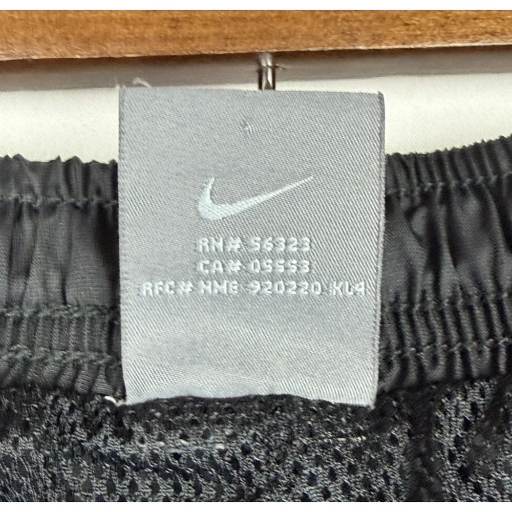 Nike 72 Vintage Windpants Mens L Black Gray Track Pants Mesh Lined Warm Up Swish